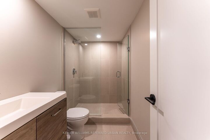 Property Photo:  352 Jones Avenue 2  ON M4J 3G3 