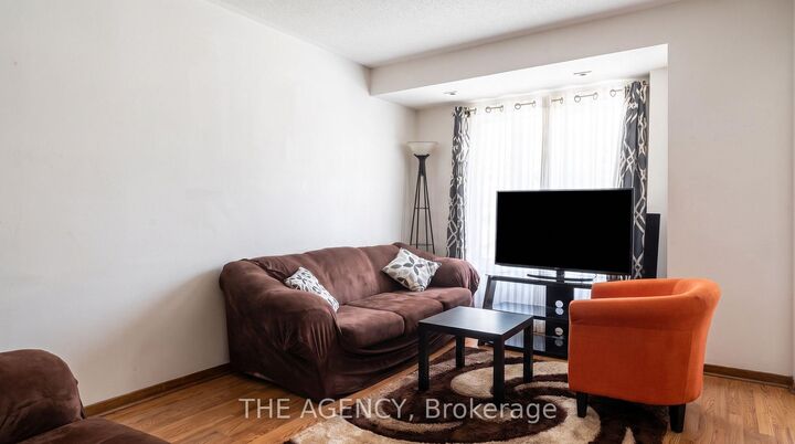 Property Photo:  28 Rosebank Drive 503  ON M1B 5Z1 