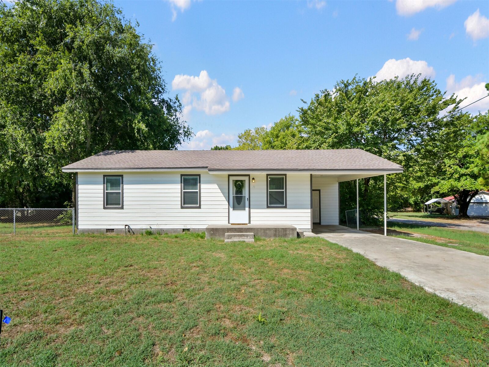 Property Photo: 71 Meadow Street OK 73443