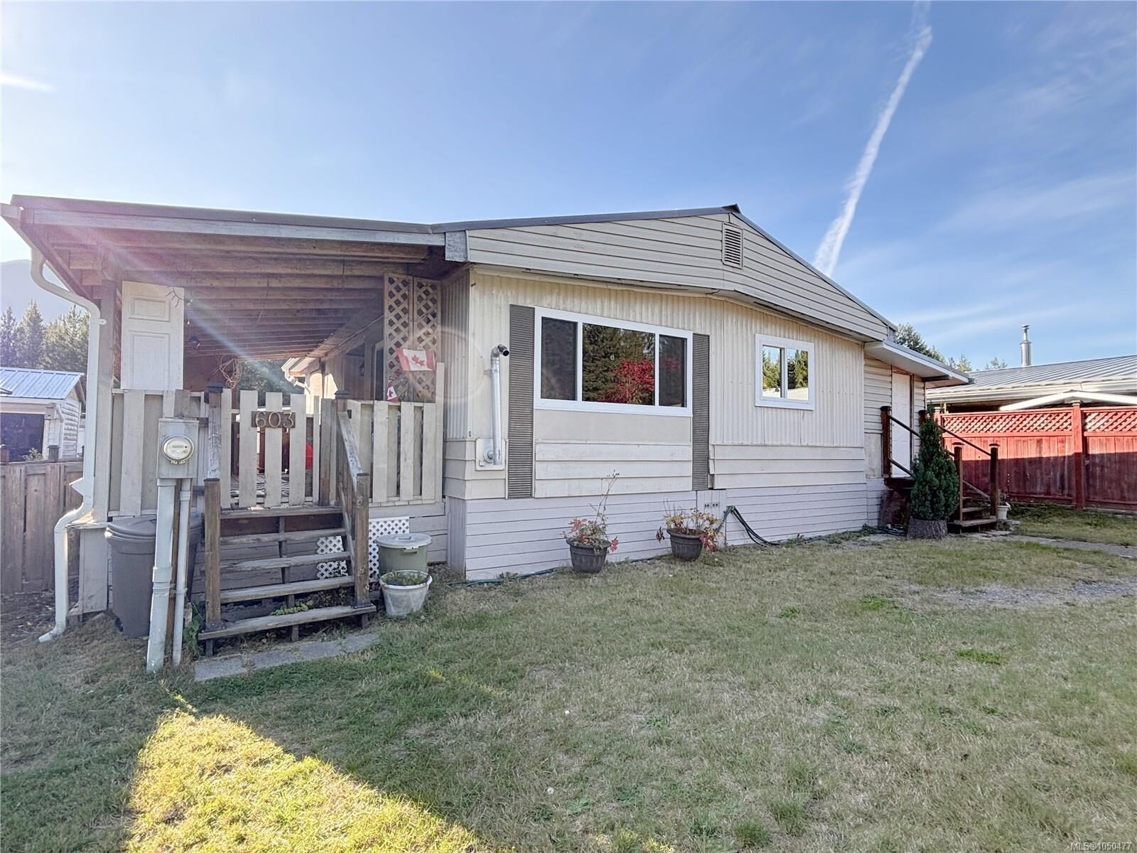 Property Photo:  603 Conuma Dr  BC V0P 1G0 