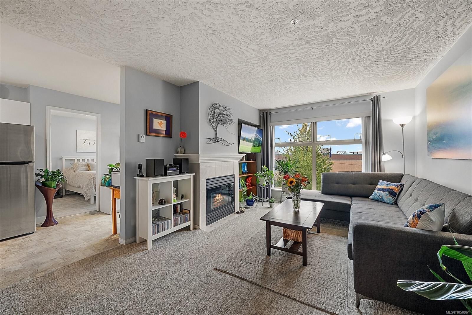 Property Photo:  535 Manchester Rd #304  BC V8T 5J1 