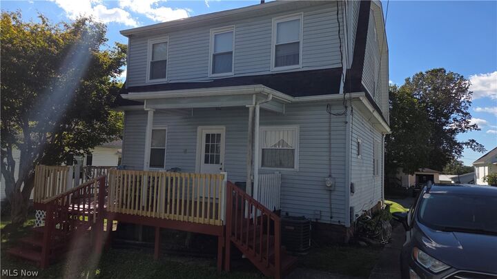 Property Photo: 1926 Myrtle Avenue OH 43701
