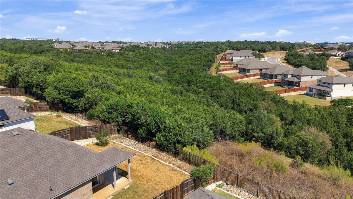 Property Photo:  517 Peace Pipe Way  TX 78628 