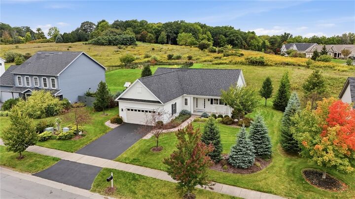 Property Photo:  5198 Whitecliff Drive  NY 14424 