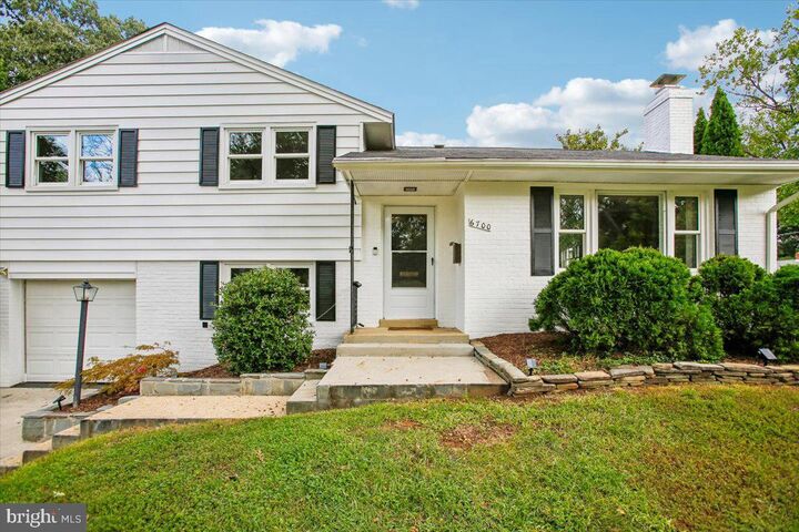 Property Photo:  6700 Hopewell Avenue  VA 22151 