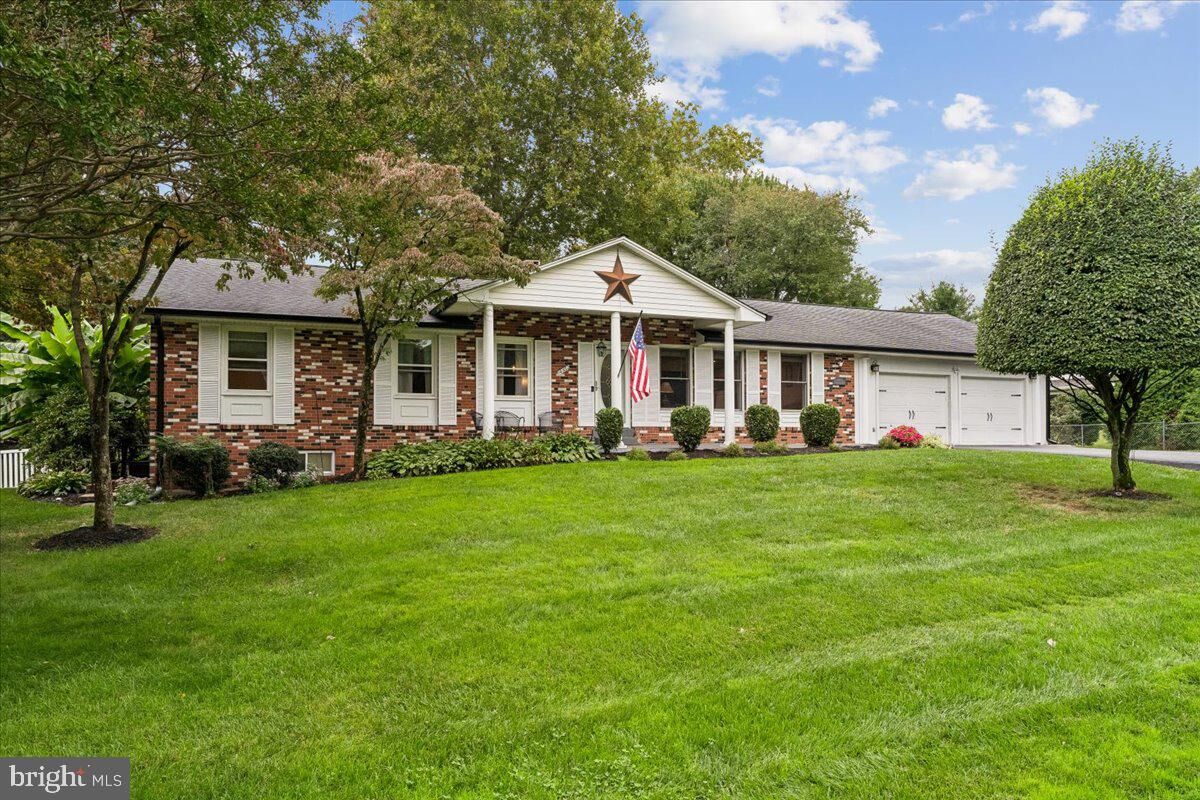Property Photo:  14532 Perrywood Drive  MD 20866 