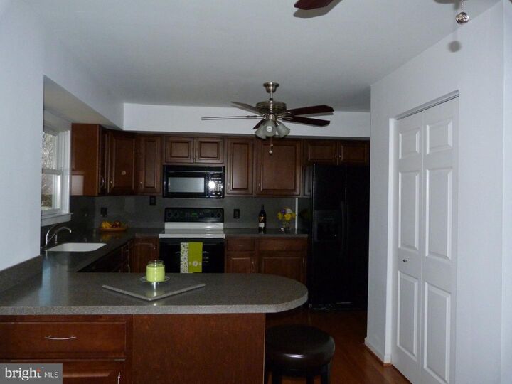 Property Photo: 1009 Kensington Way MD 21403