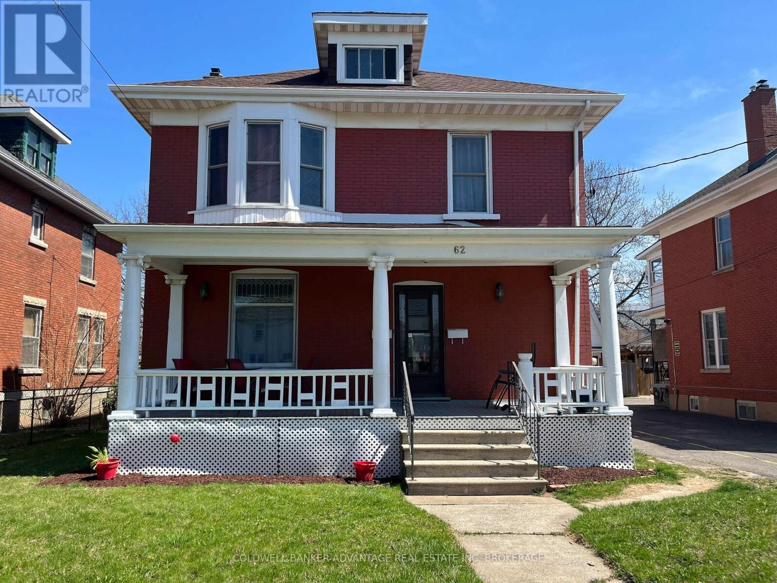 Property Photo:  62 Burgar Street  ON L3B 2S8 