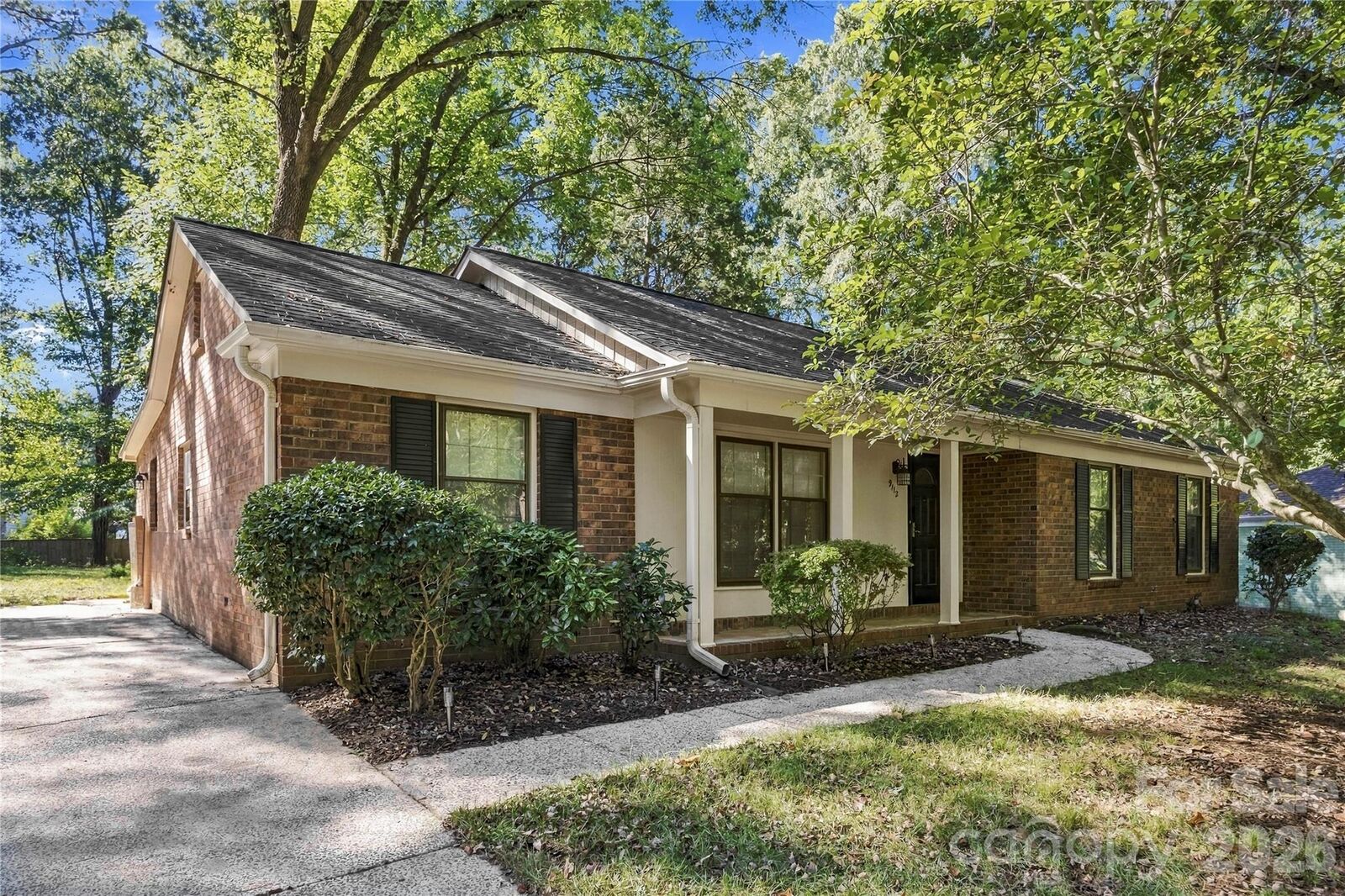 Property Photo: 9112 Sardis Forest Drive NC 28270
