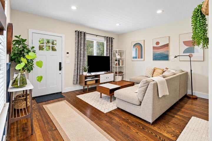 Property Photo: 5816 Chandler Street OH 45227