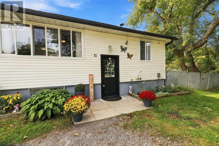 Property Photo:  31 Johnston Street  ON L0E 1N0 