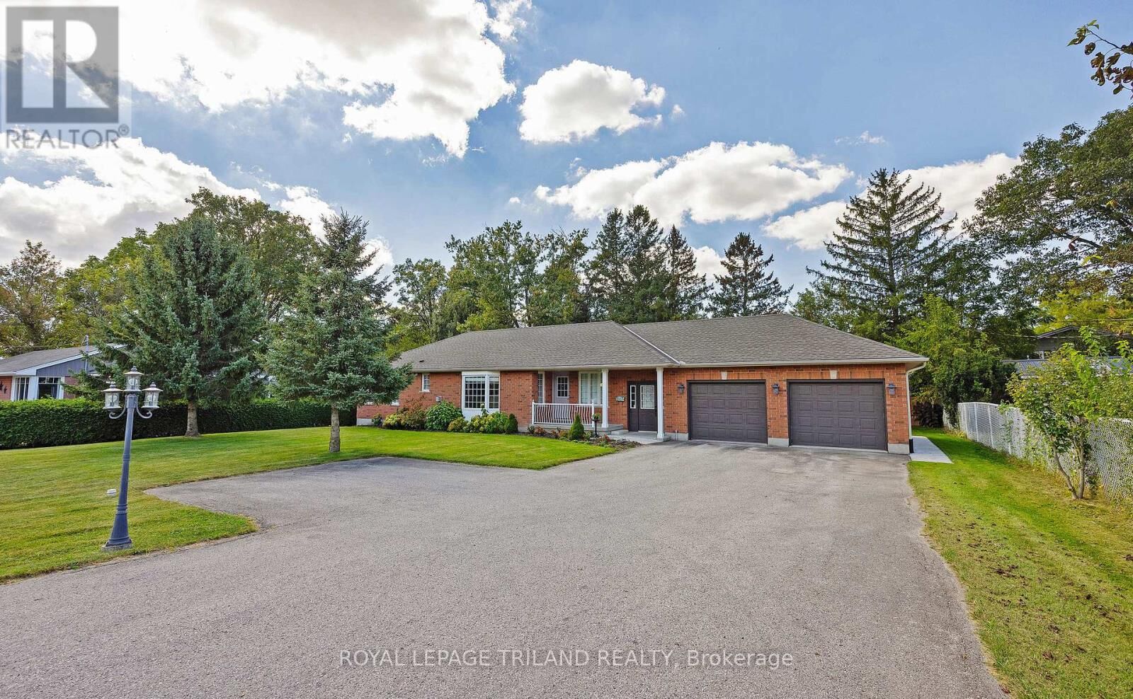 Property Photo:  10001 Wellington Road  ON N5P 3T1 