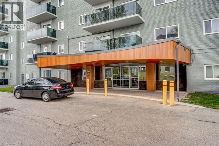 Property Photo:  80 King Edward Avenue 302  ON N5Z 3S9 