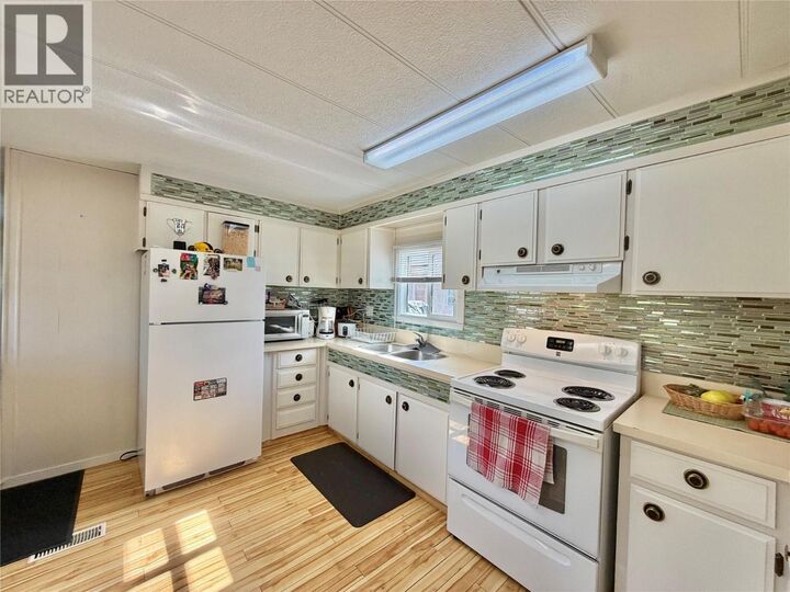 Property Photo:  9106 Main Street 8  BC V0H 1V0 