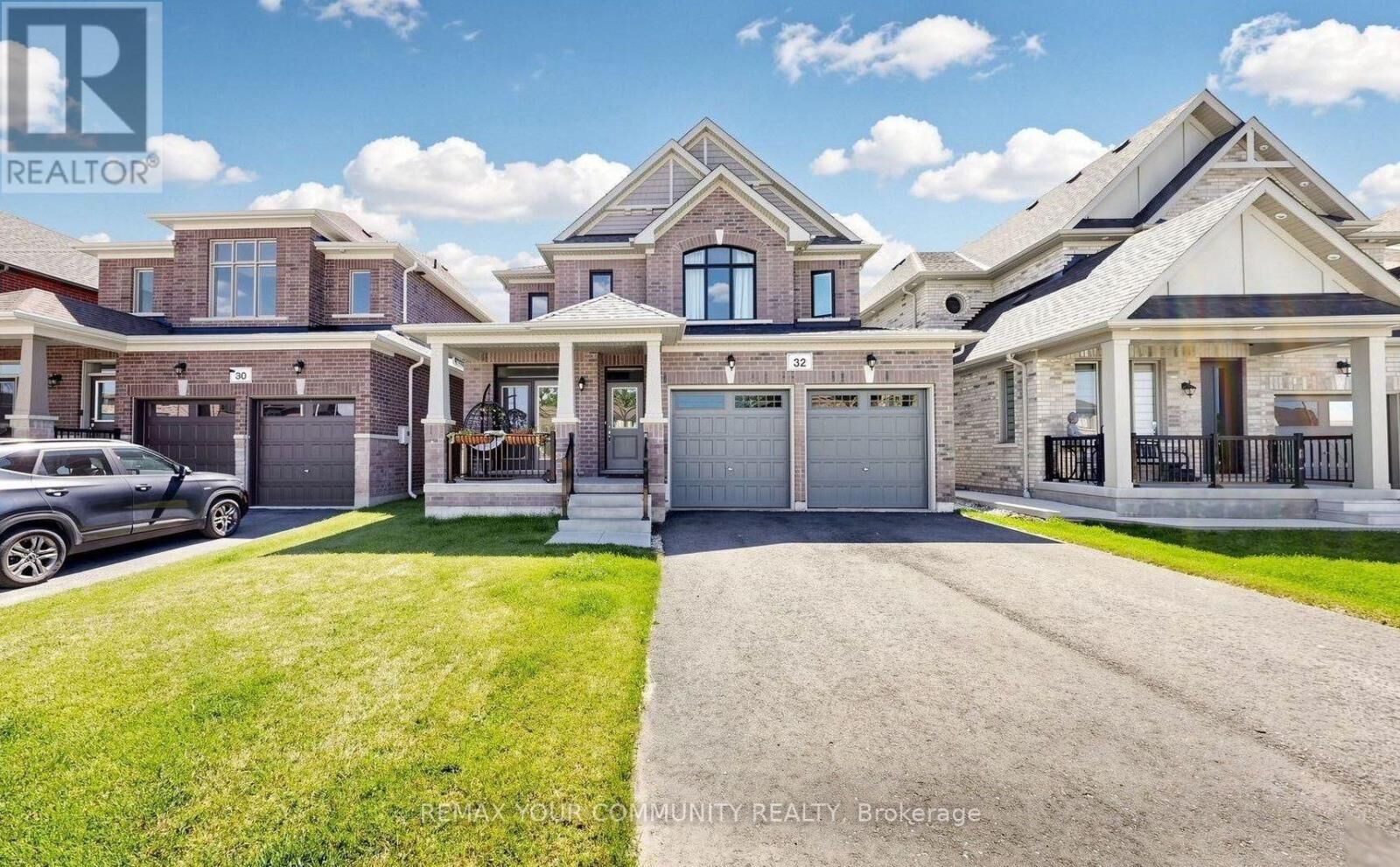 Property Photo:  32 Baycroft Boulevard  ON L0M 1B5 