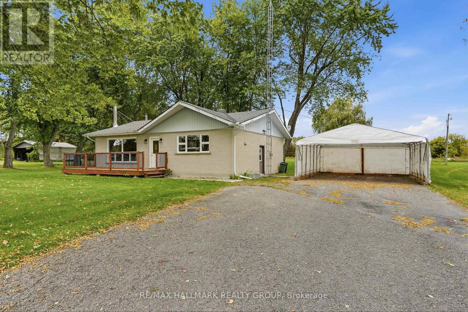 Property Photo:  2871 Concession 3 Road  ON K0B 1L0 