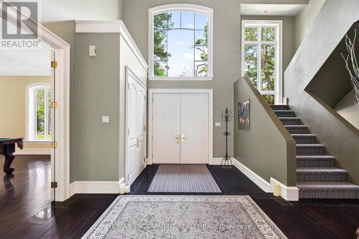 Property Photo:  1019 Scenic Drive  ON L9C 1H8 
