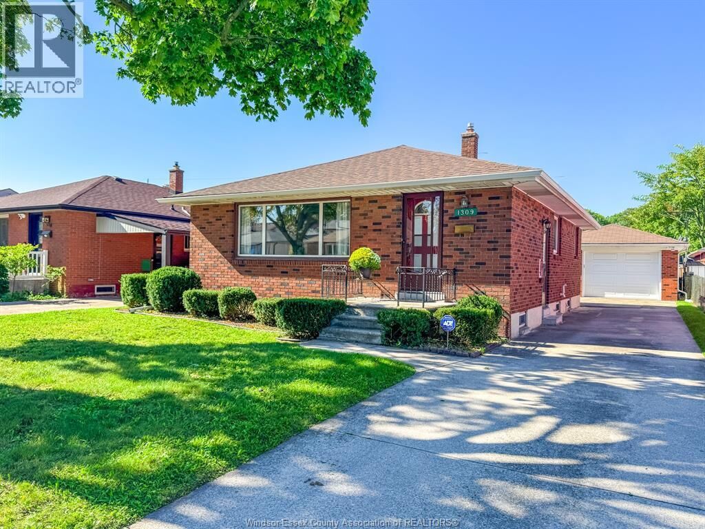Property Photo:  1309 Josephine  ON N9B 2L8 