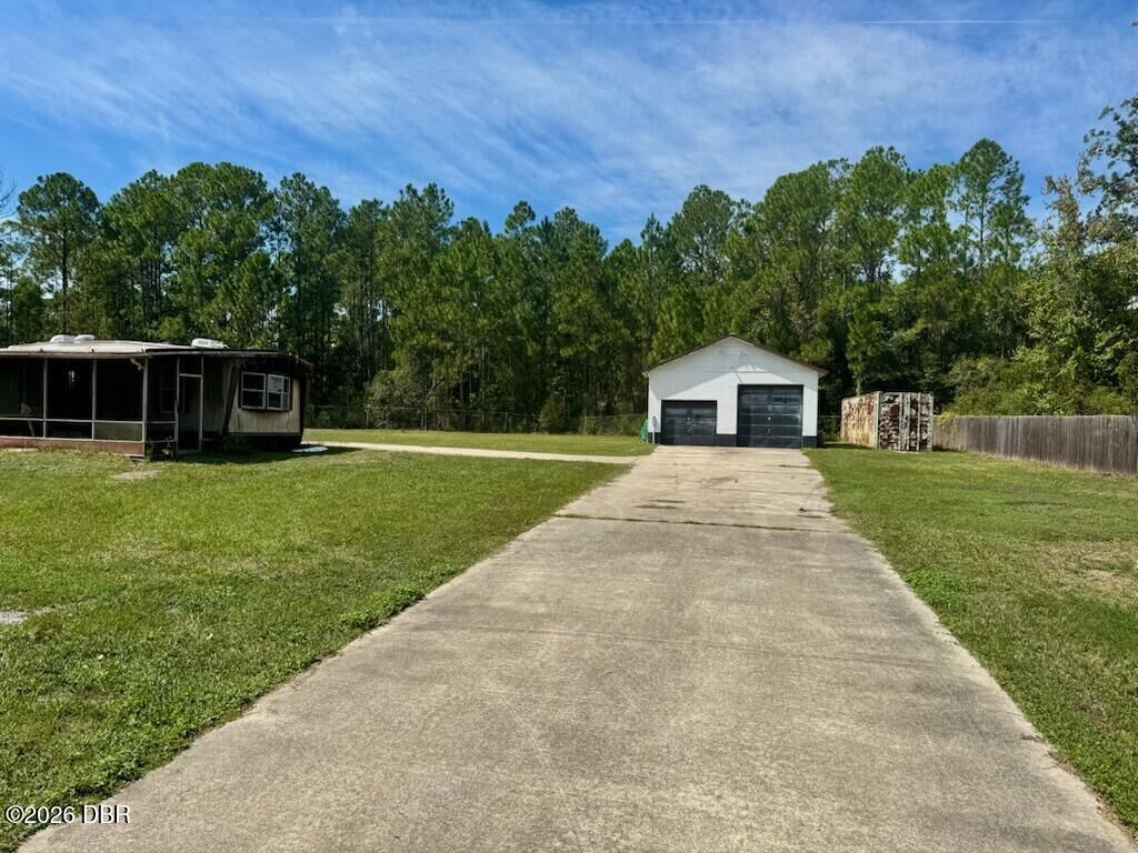 Property Photo: 1542 Beech Boulevard FL 32110