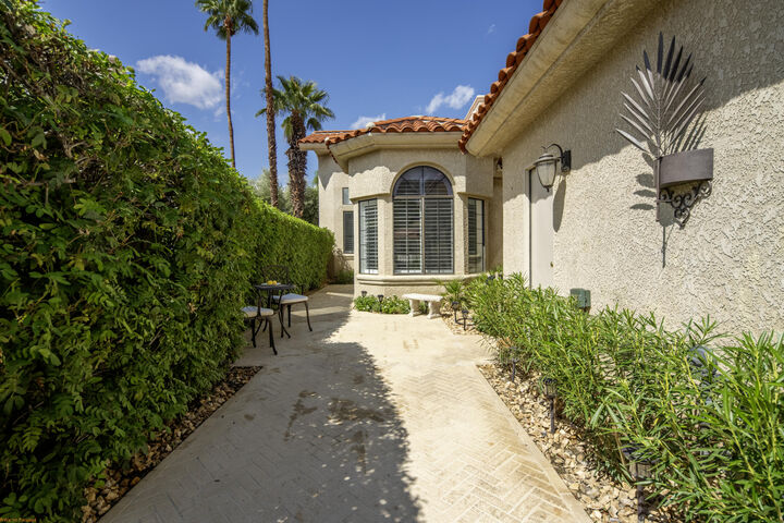 Property Photo:  105 Brandigo Circle  CA 92211 