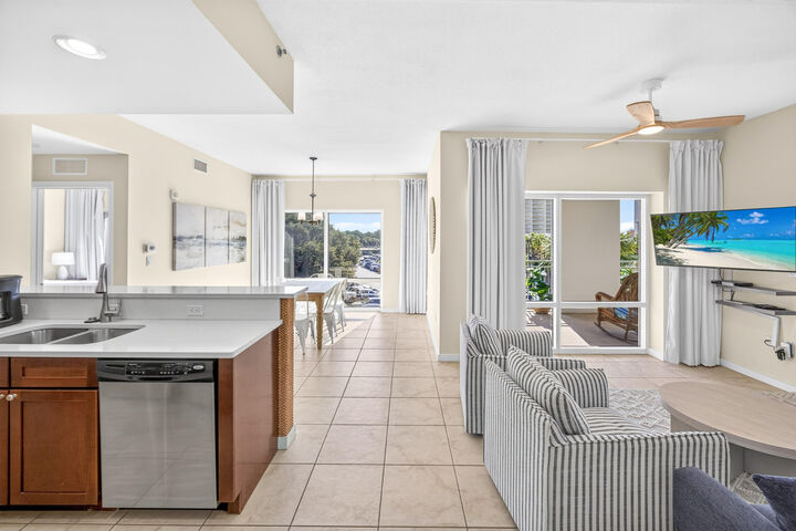 Property Photo:  5002 S Sandestin Boulevard 6131  FL 32550 