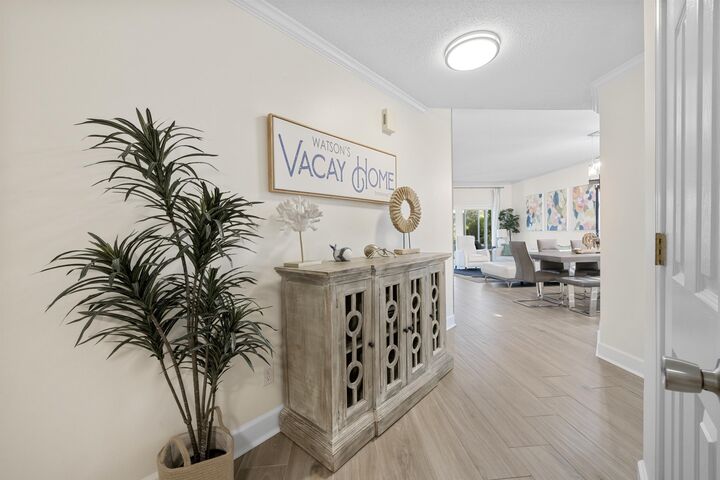 Property Photo: 5232 Tivoli Drive 5232 FL 32550