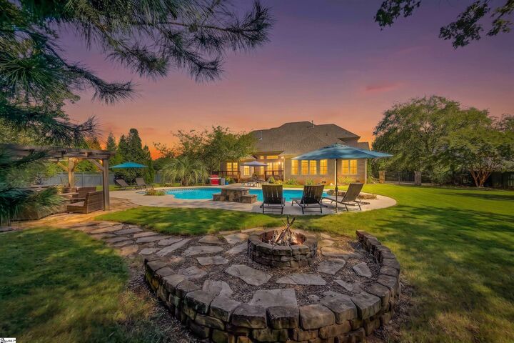 Property Photo:  2 Stonebrook Farm Way  SC 29615 