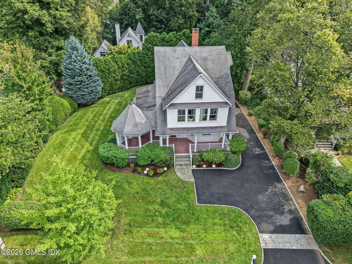 Property Photo:  8 Highview Avenue  CT 06870 