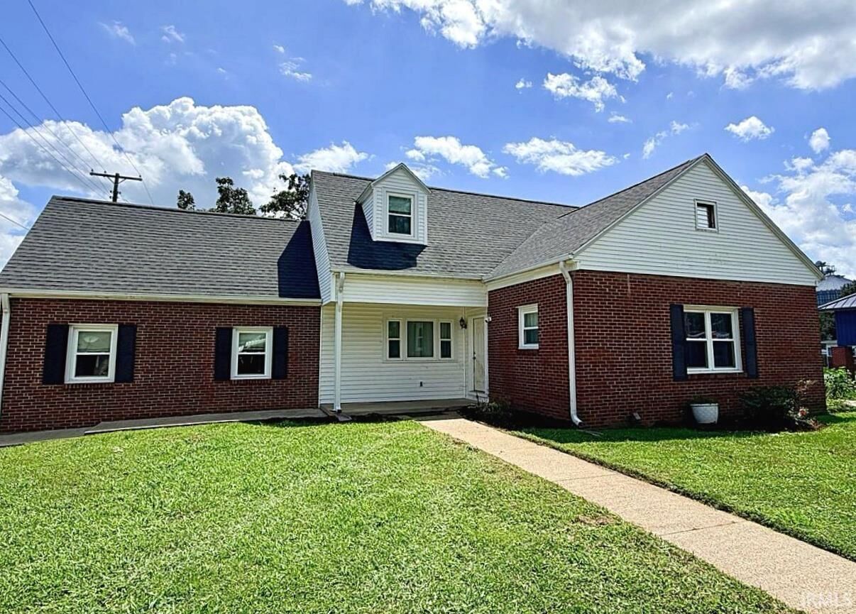 Property Photo: 240 John Street IN 47568