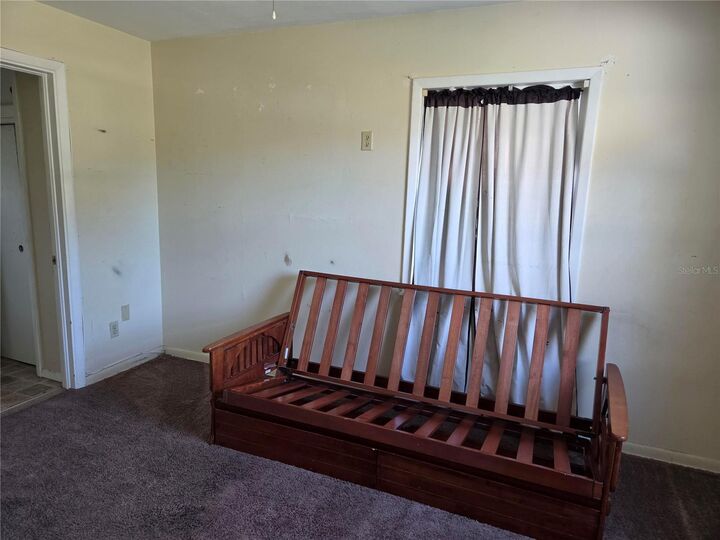 Property Photo:  804 Eldridge Street  FL 33755 