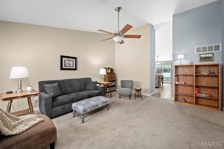 Property Photo: 17 Belmonte Court MO 63368