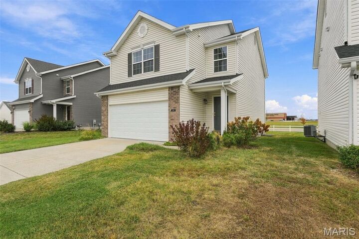 Property Photo: 104 Baycrest Court MO 63301