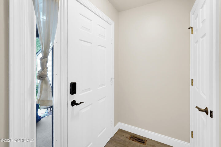 Property Photo:  413 Oak Knoll Drive  NJ 07726 