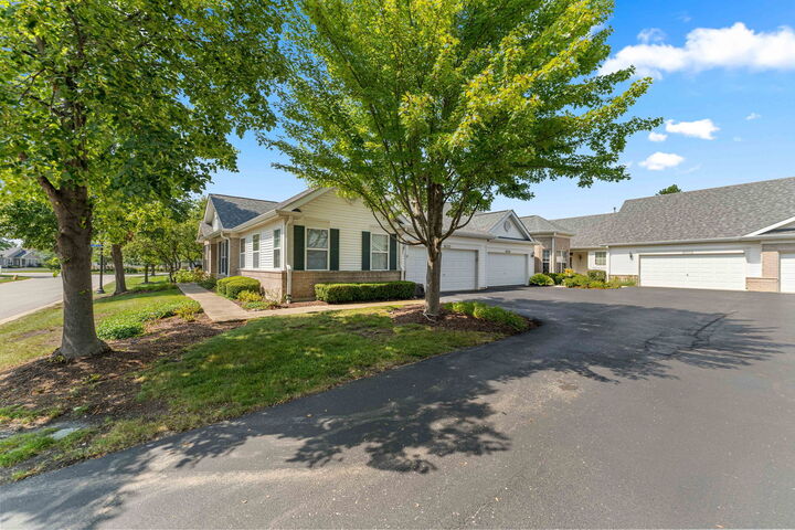 Property Photo:  16310 Crescent Lake Drive 16310  IL 60403 