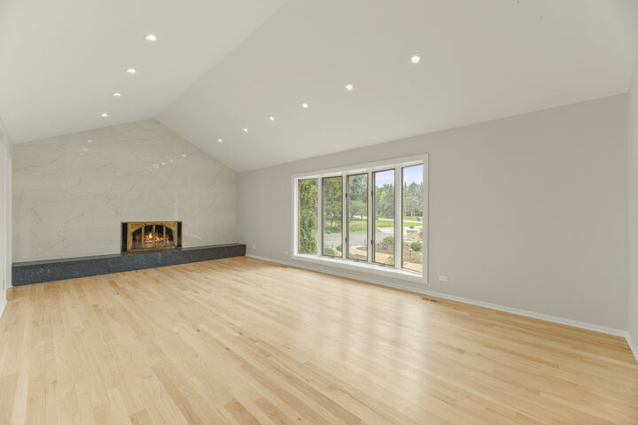 Property Photo: 412 Bramble Lane IL 60010