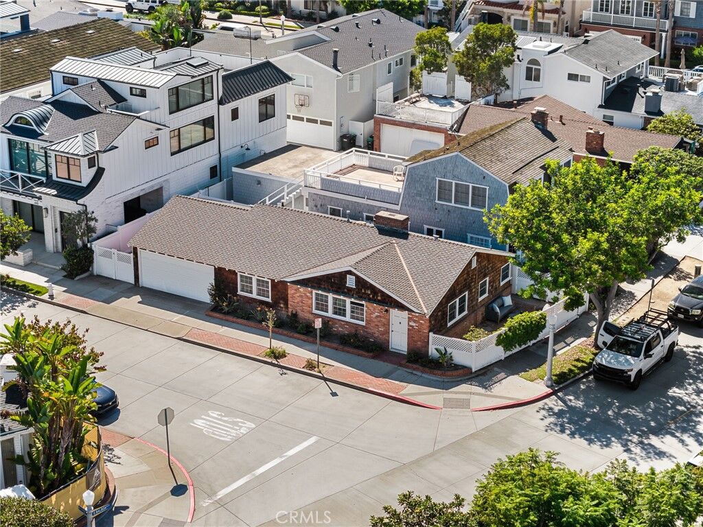 Property Photo: 449 M Street CA 92661