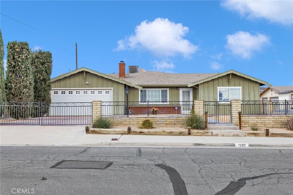 Property Photo: 1130 Oasis Drive CA 92311