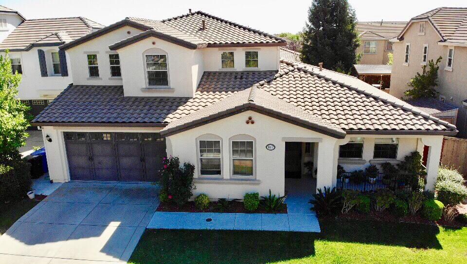 Property Photo:  9817 Collie Way  CA 95757 