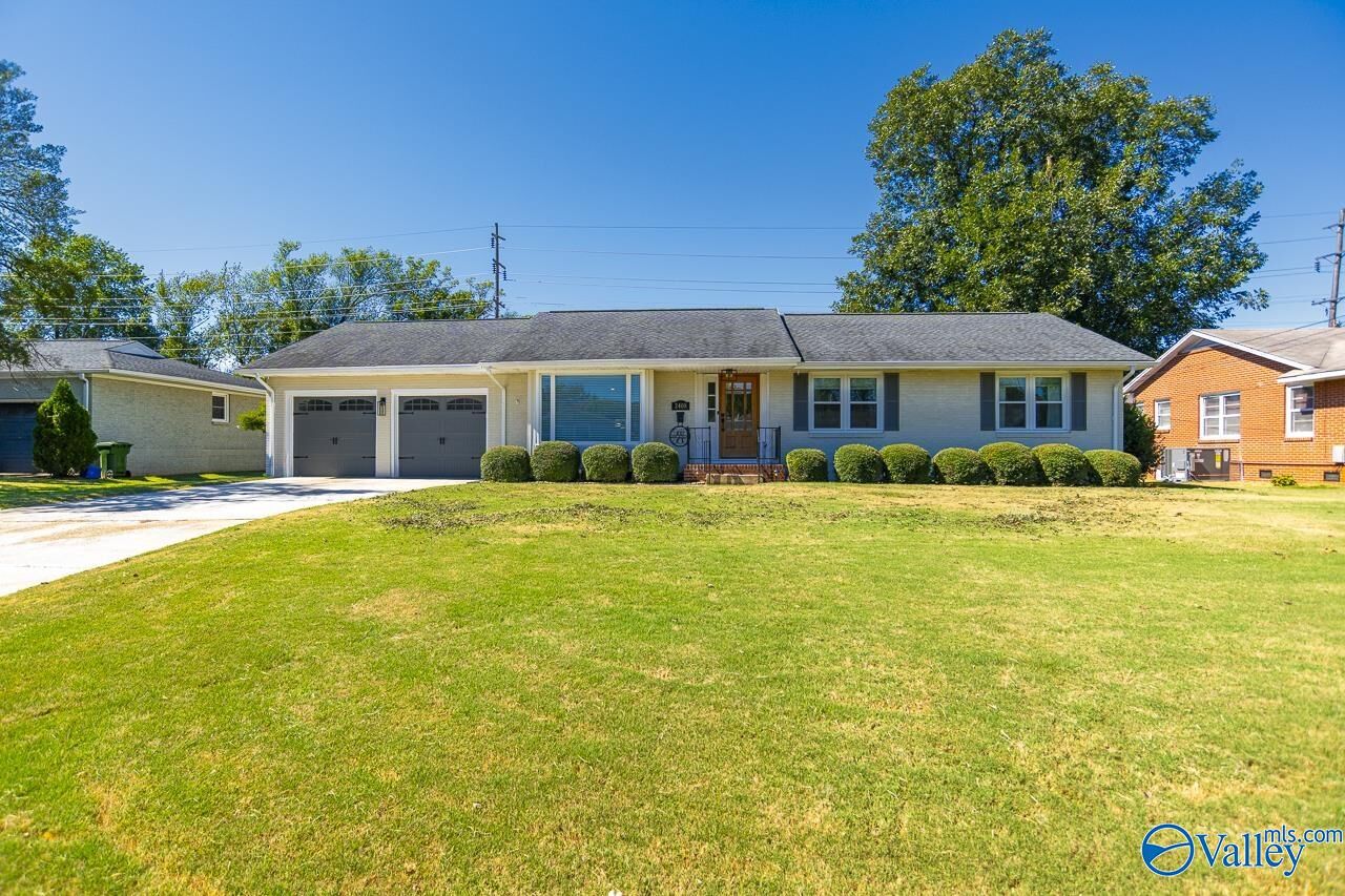 Property Photo:  2408 Glenn Street SW  AL 35801 