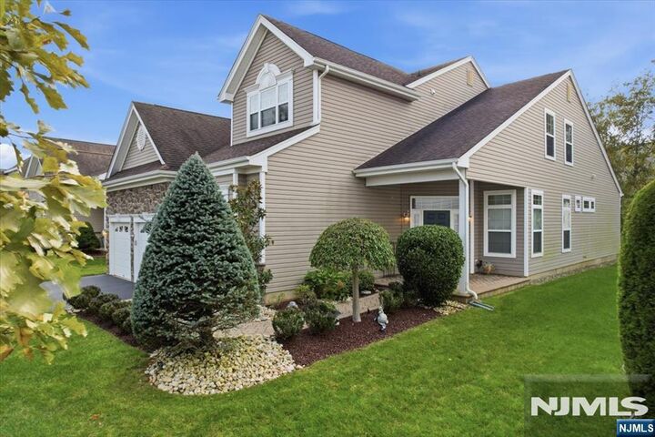 Property Photo:  84 Draw Bridge Drive  NJ 08831 