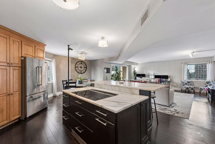 Property Photo:  121 Washington Avenue S 701  MN 55401 