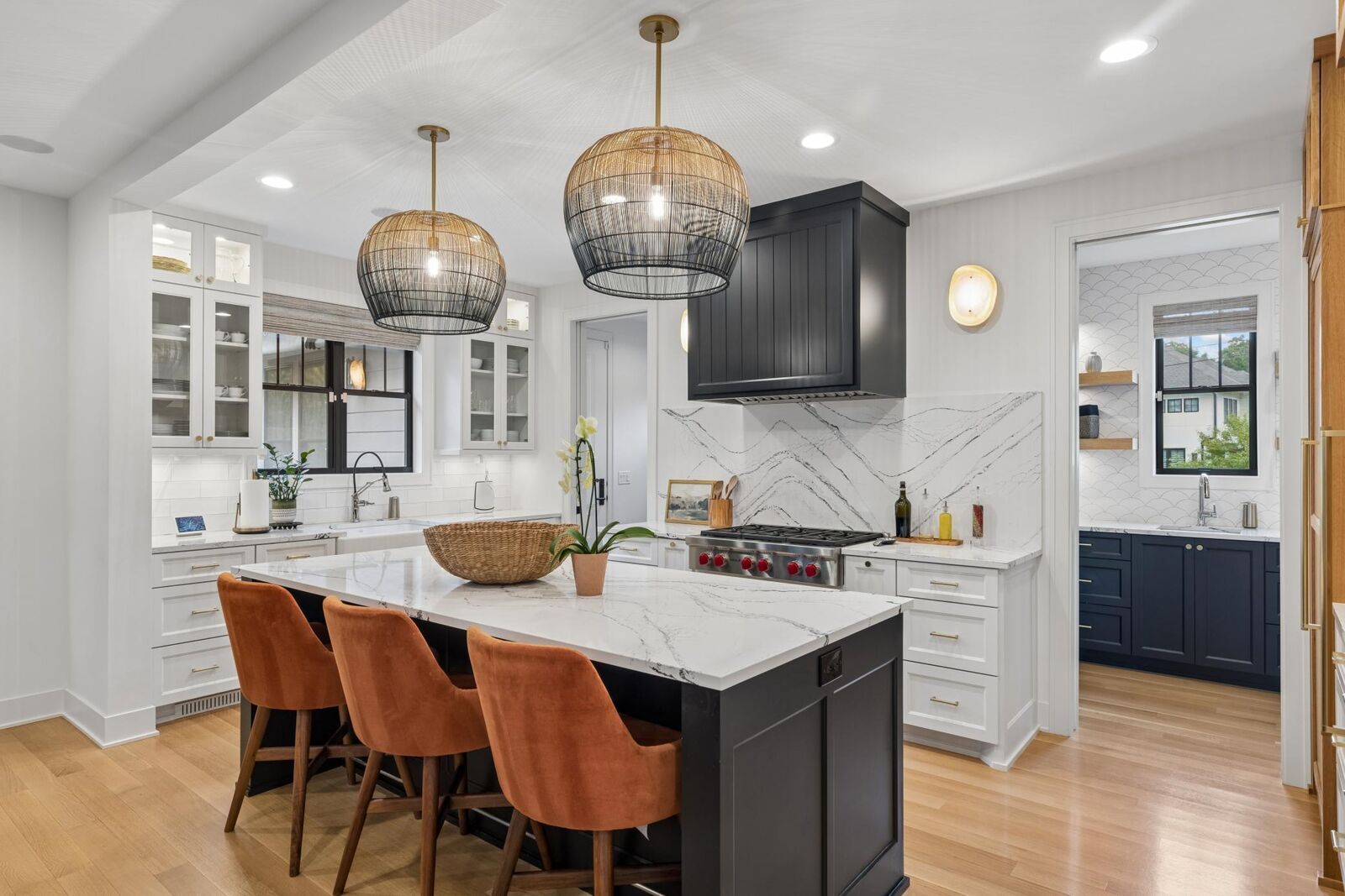 Property Photo: 363 Woodlawn Avenue MN 55105