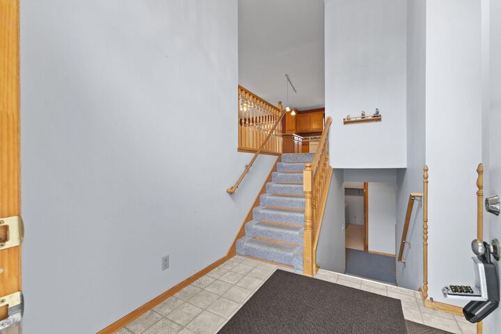 Property Photo: 103 Cedar Court MN 55358