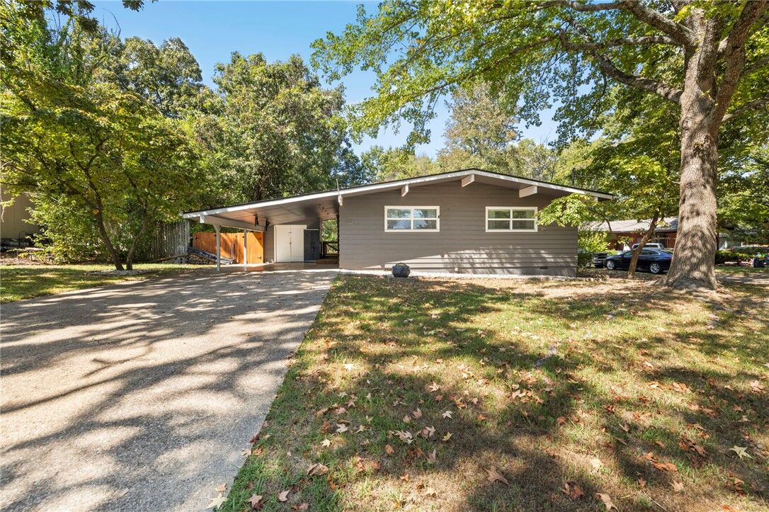 Property Photo:  22 Basore Drive  AR 72715 
