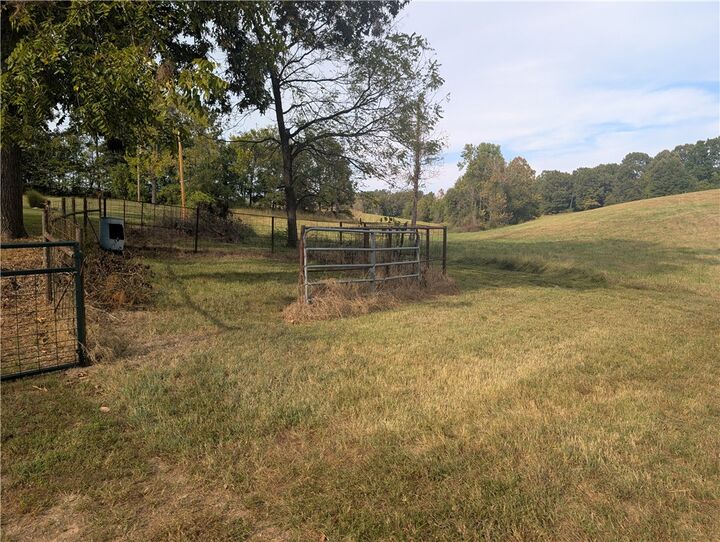 Property Photo:  4990 Rock Springs Road  AR 72601 