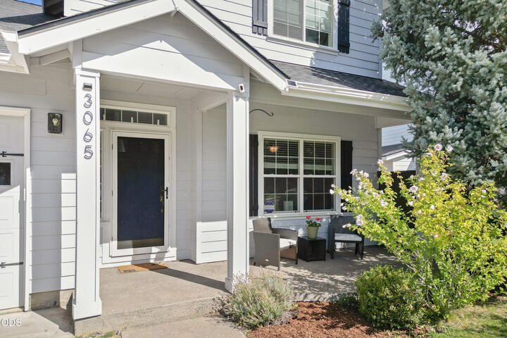 Property Photo: 3062 NE Quiet Canyon Drive OR 97701