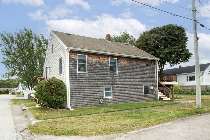 Property Photo:  59 Kingsley Road  MA 02045 