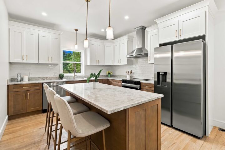 Property Photo:  38 Elmwood St 2  MA 01952 