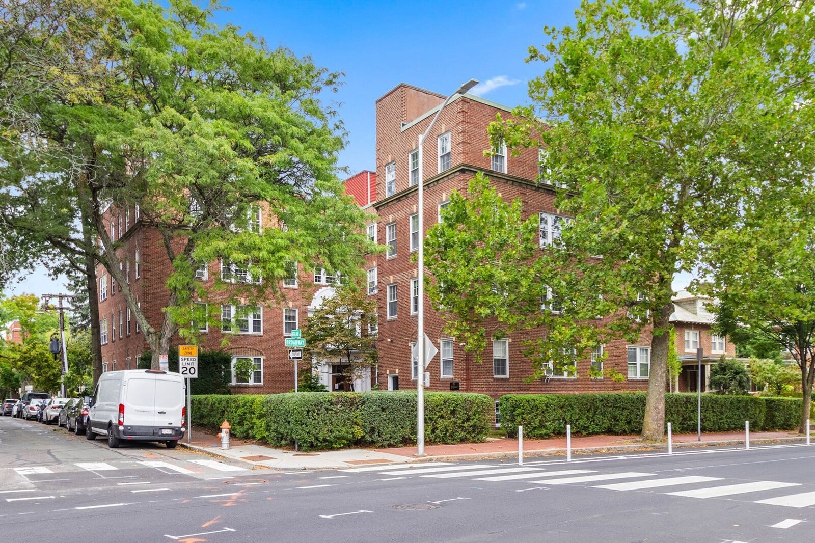 Property Photo: 393 Broadway 8 MA 02139