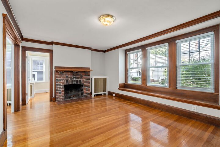 Property Photo:  106 Poplar St 1  MA 02472 